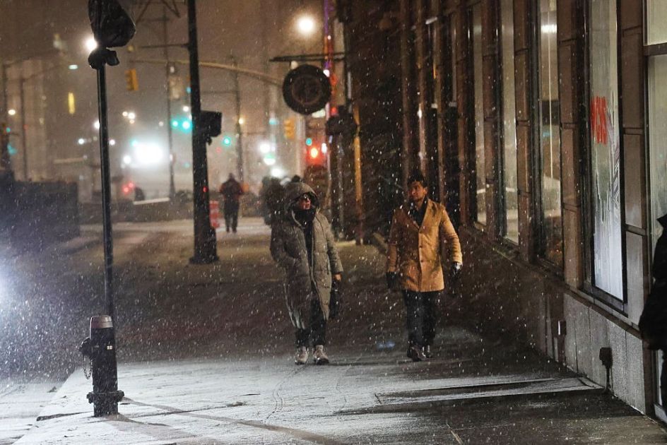 Nova York declara estado de emergência em meio à tempestade de neve
