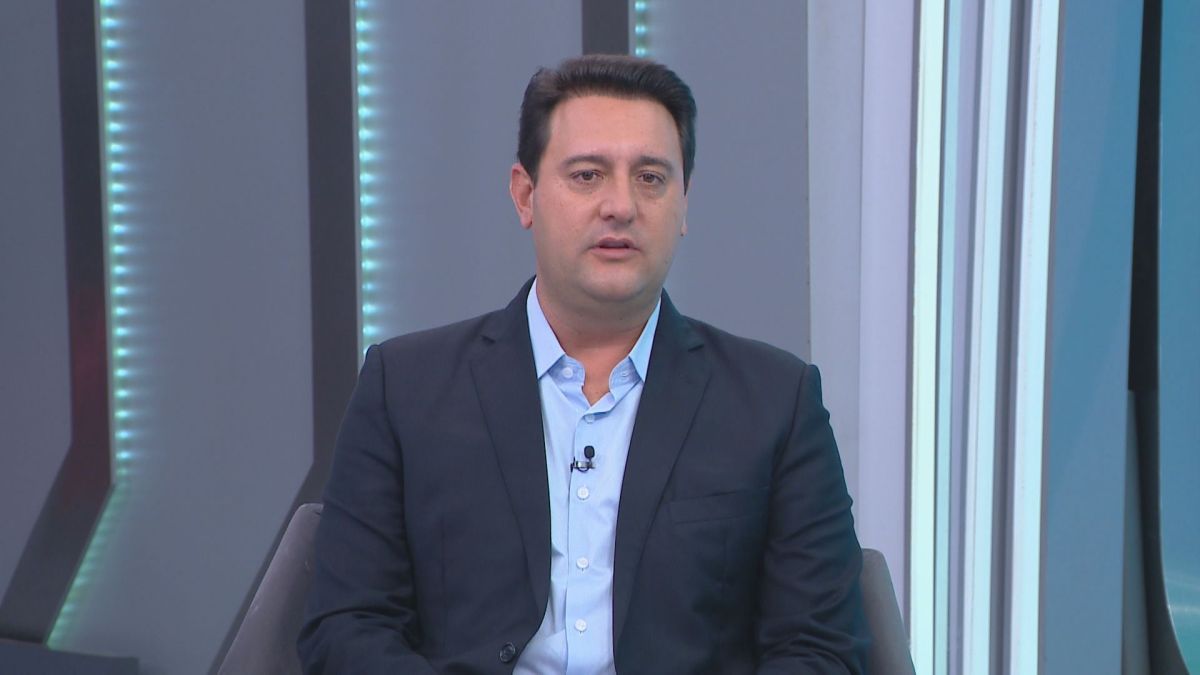À CNN, Ratinho Jr. diz ser a favor de indulto a Bolsonaro e a casos do 8/1