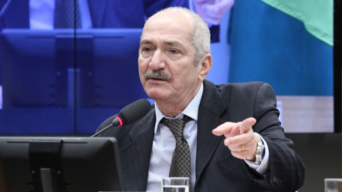 Aldo Rebelo cita STF como principal obstáculo institucional do país