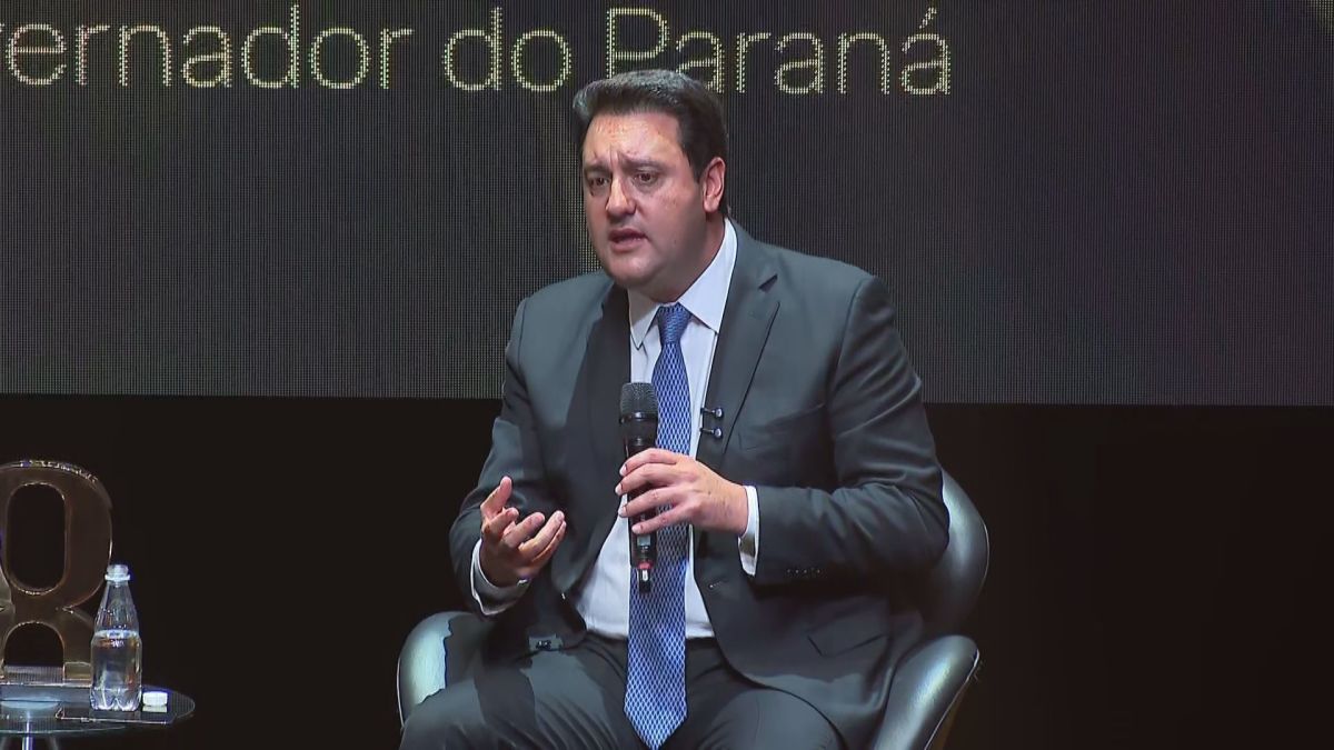 Com discurso de candidato, Ratinho Jr. é aplaudido por empresários