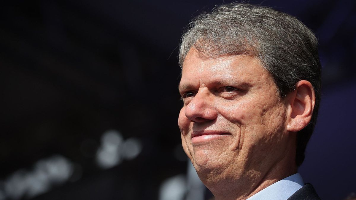 Eurasia vê cair chance de Tarcísio disputar o Planalto em 2026