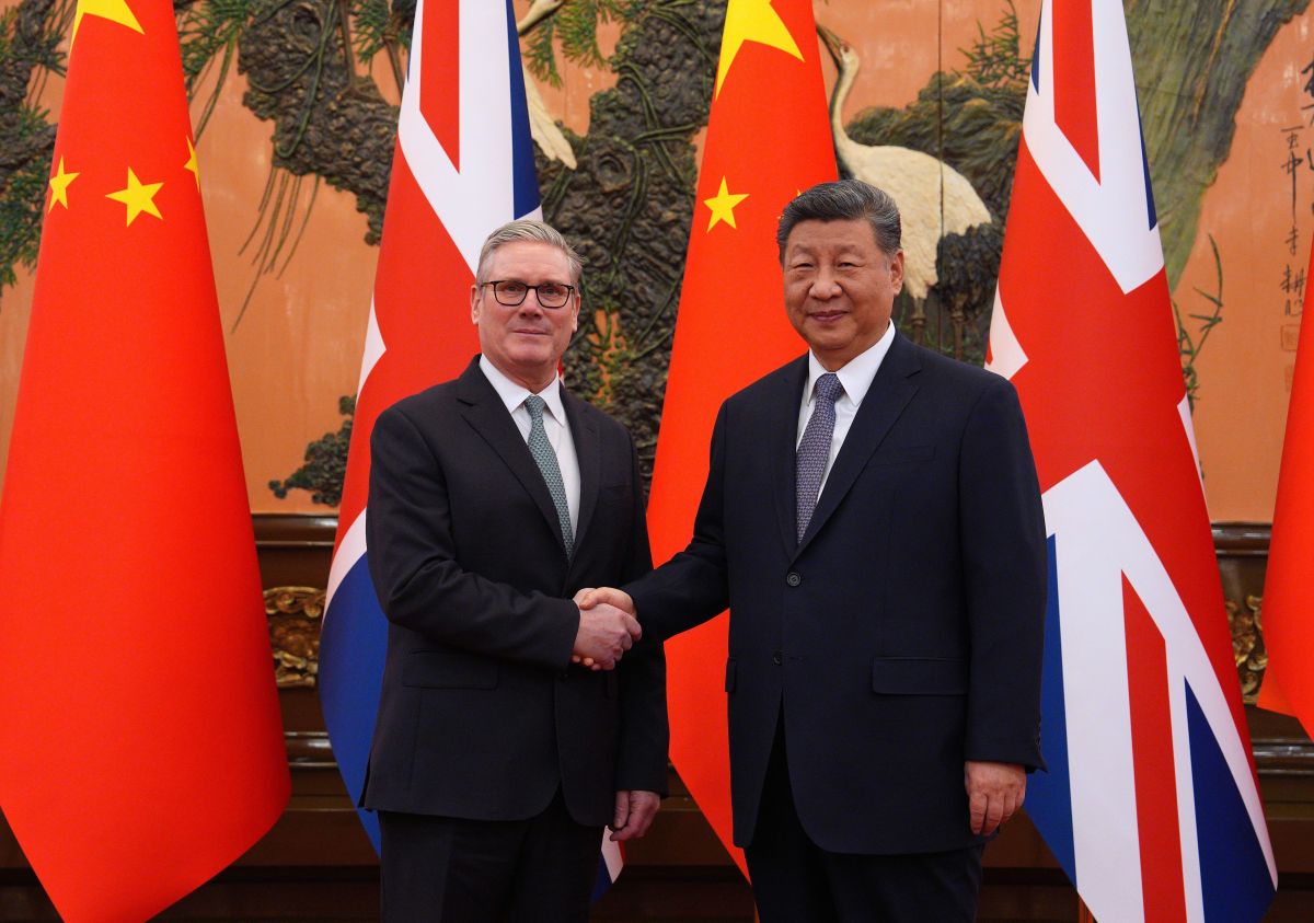 Premiê do Reino Unido se reúne com Xi Jinping nesta quinta-feira (29)