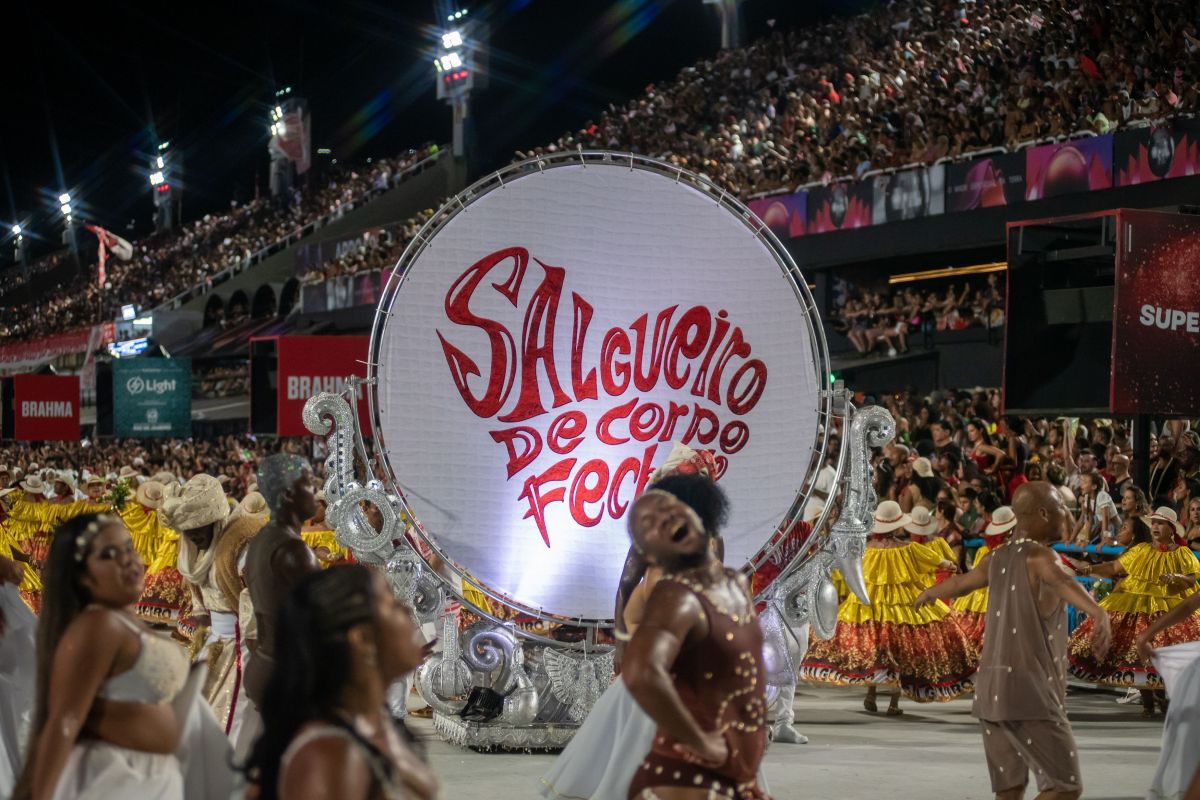 Vila Isabel, Salgueiro, Tuiuti e Portela ensaiam neste sábado (31)