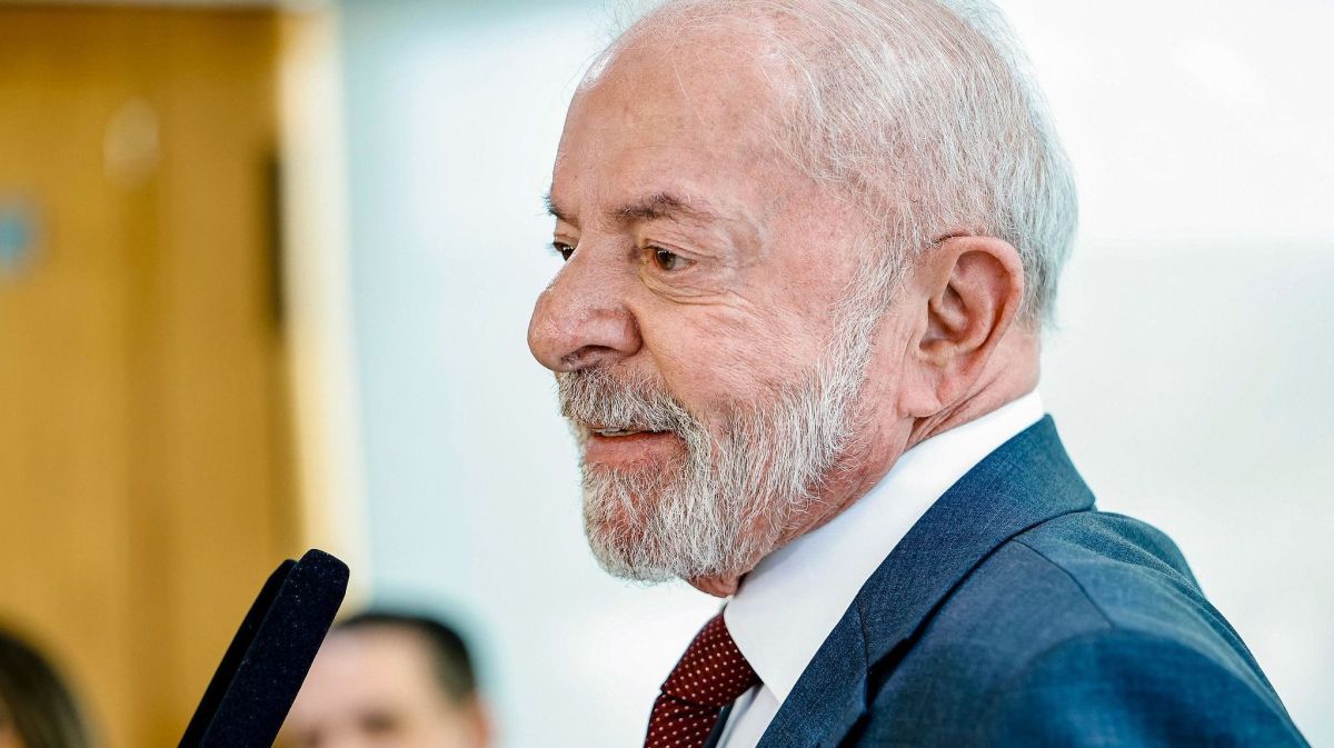 Após jantar com Hugo e líderes, Lula prega diálogo e respeito entre Poderes