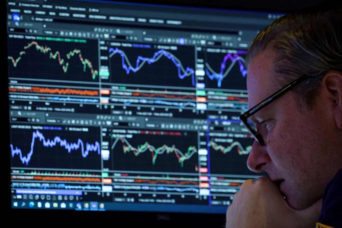 Bolsas dos EUA operam em alta com liquidação de commodities no radar