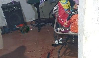 Briga por ciúmes termina em facada e prisão na zona Norte de Porto Velho.