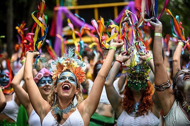 Carnaval: veja agenda de blocos e escolas de samba de SP nesta terça (17)