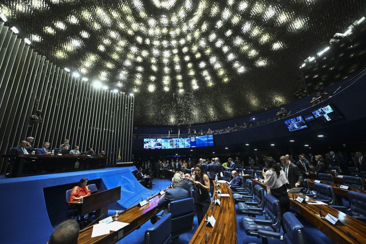 Caso Master, CPIs e indicação de Messias pautam retomada no Senado