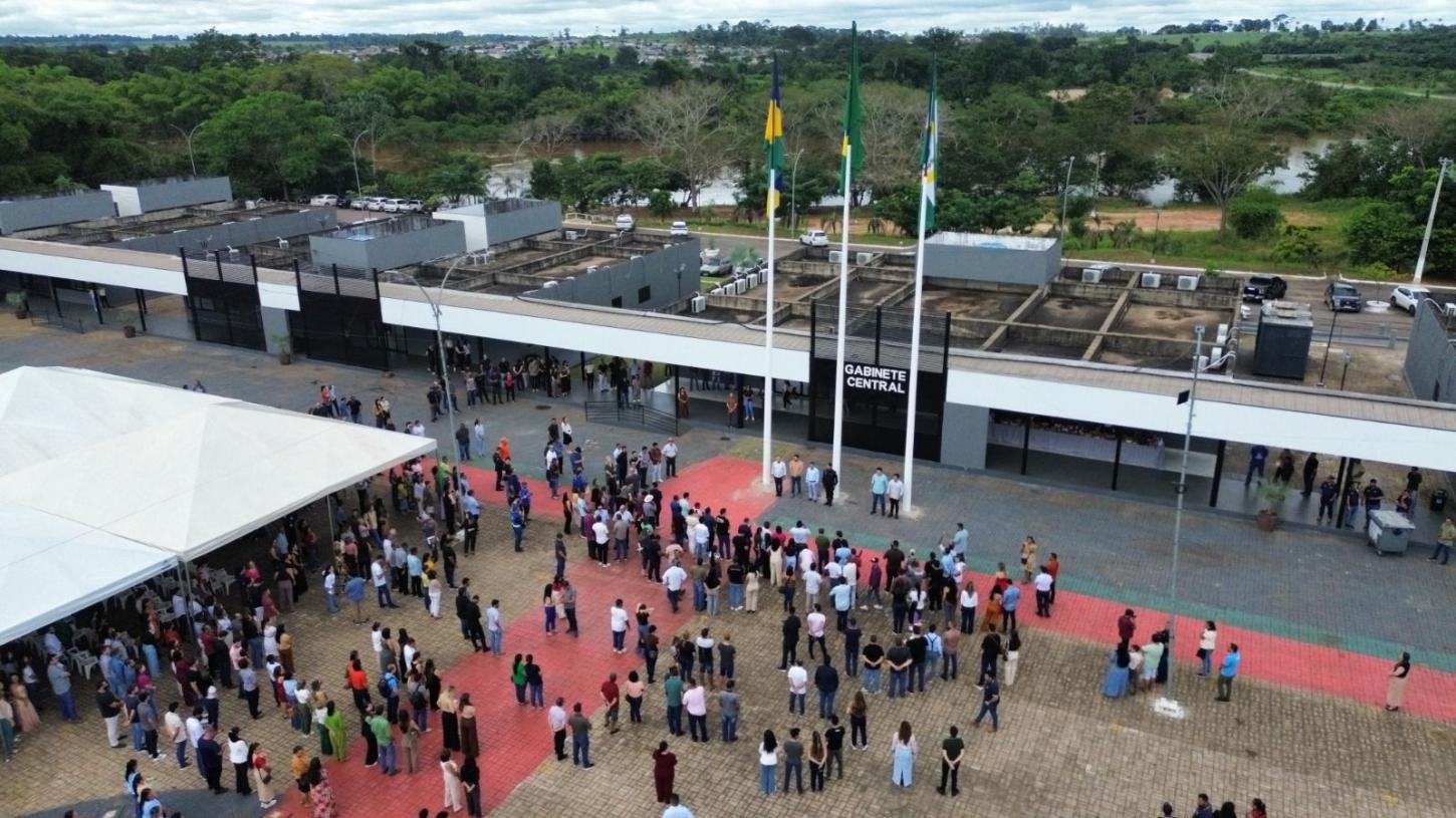 Cássio Gois destaca inauguração da nova sede da Prefeitura de Cacoal