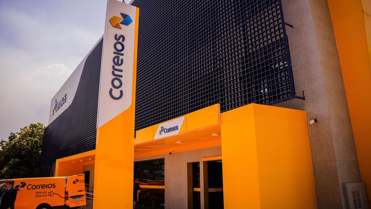 CMN aprova crédito de R$ 8 bi aos Correios com garantia da União