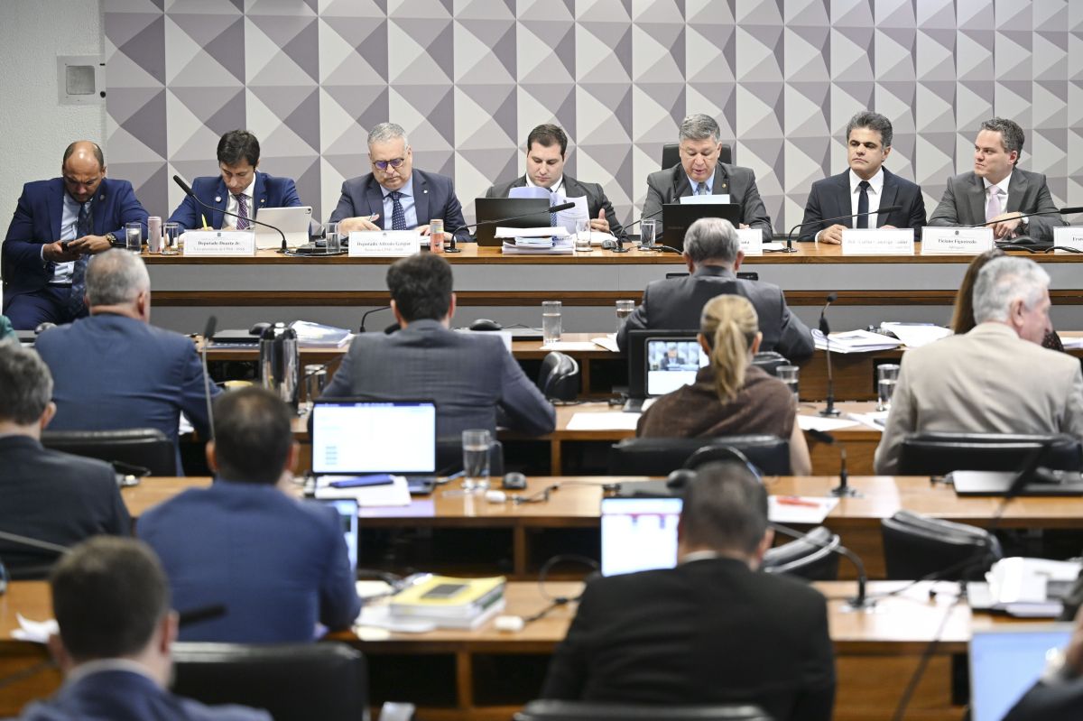 CPMI deve votar quebra de sigilo do Master e ouvir Waller; assista ao vivo
