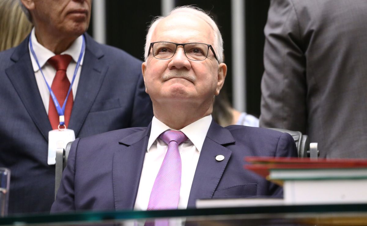 Decisões de Fachin expõem dúvidas sobre STF, diz cientista político