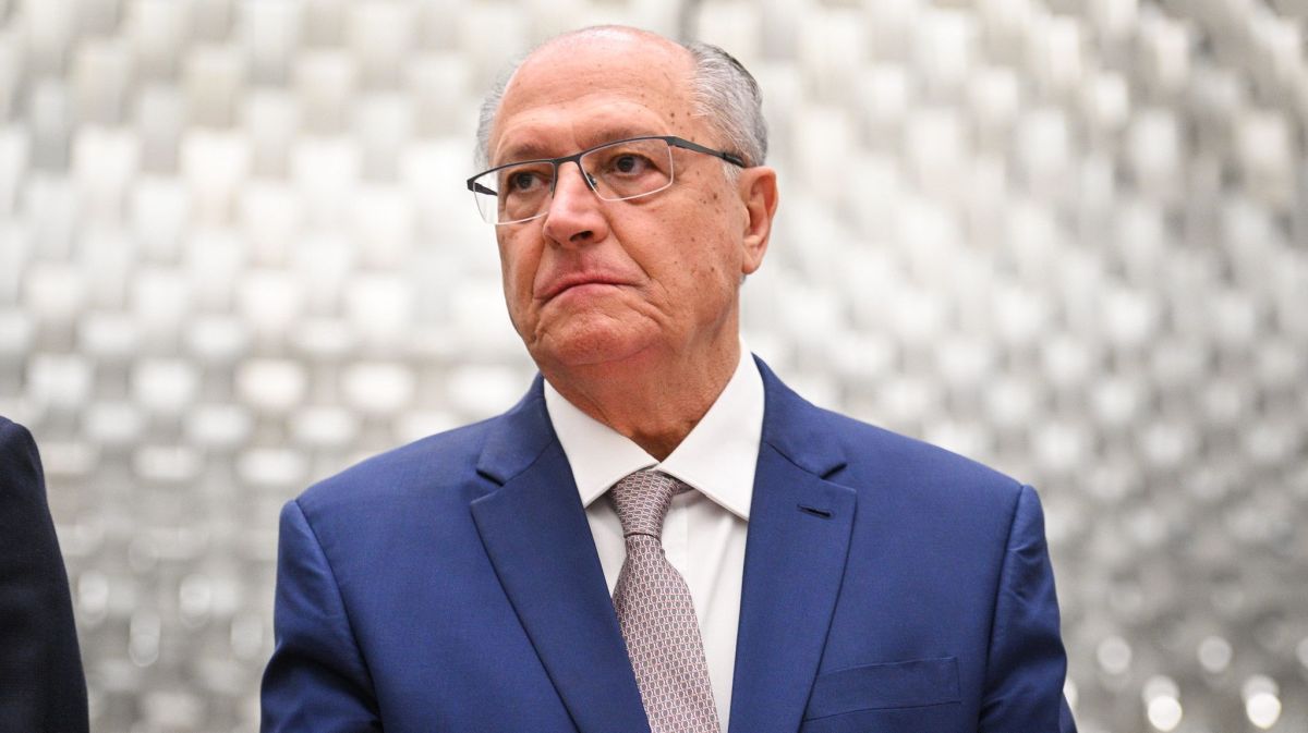 Diplomacia brasileira atua em defesa da paz, diz Alckmin sobre conflito