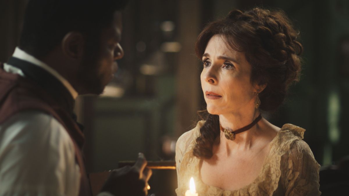 “Dona Beja”: Deborah Evelyn achou que não daria conta de personagem