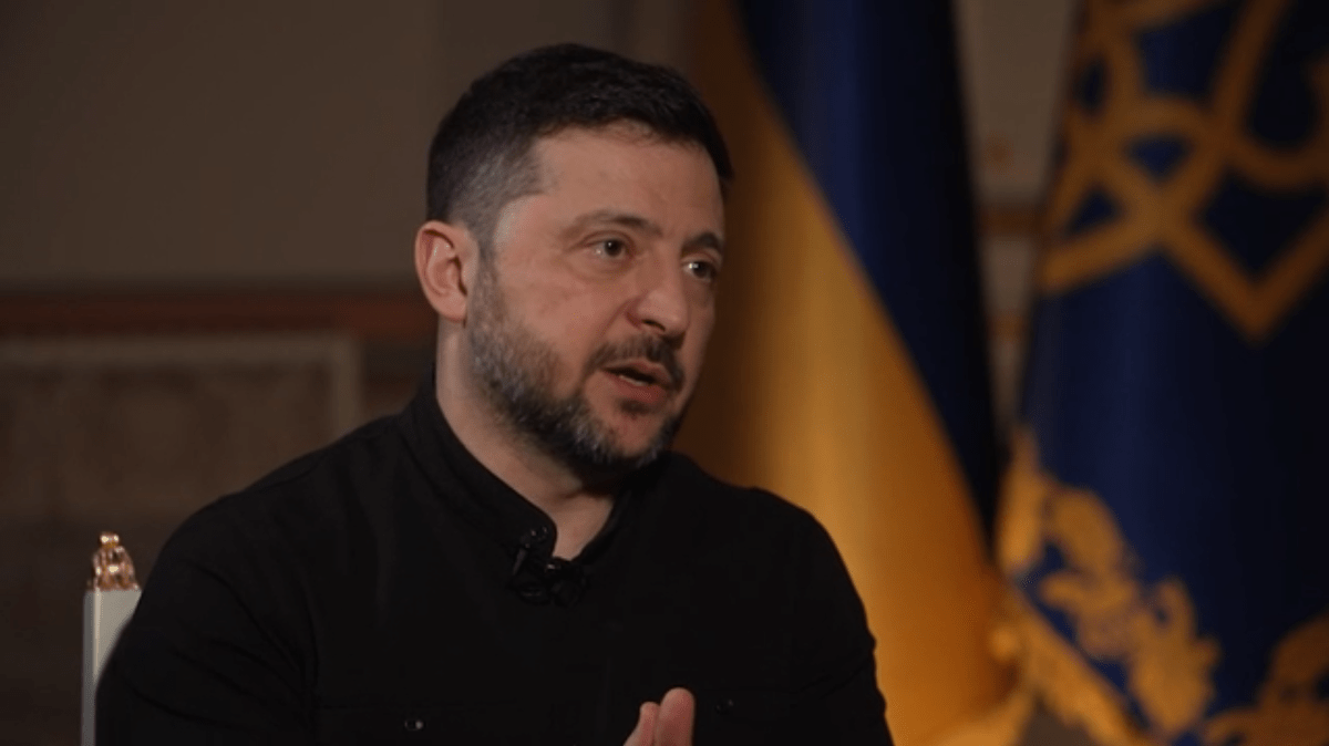 Em entrevista à CNN, Zelensky faz apelo a Trump: “Fique do nosso lado”