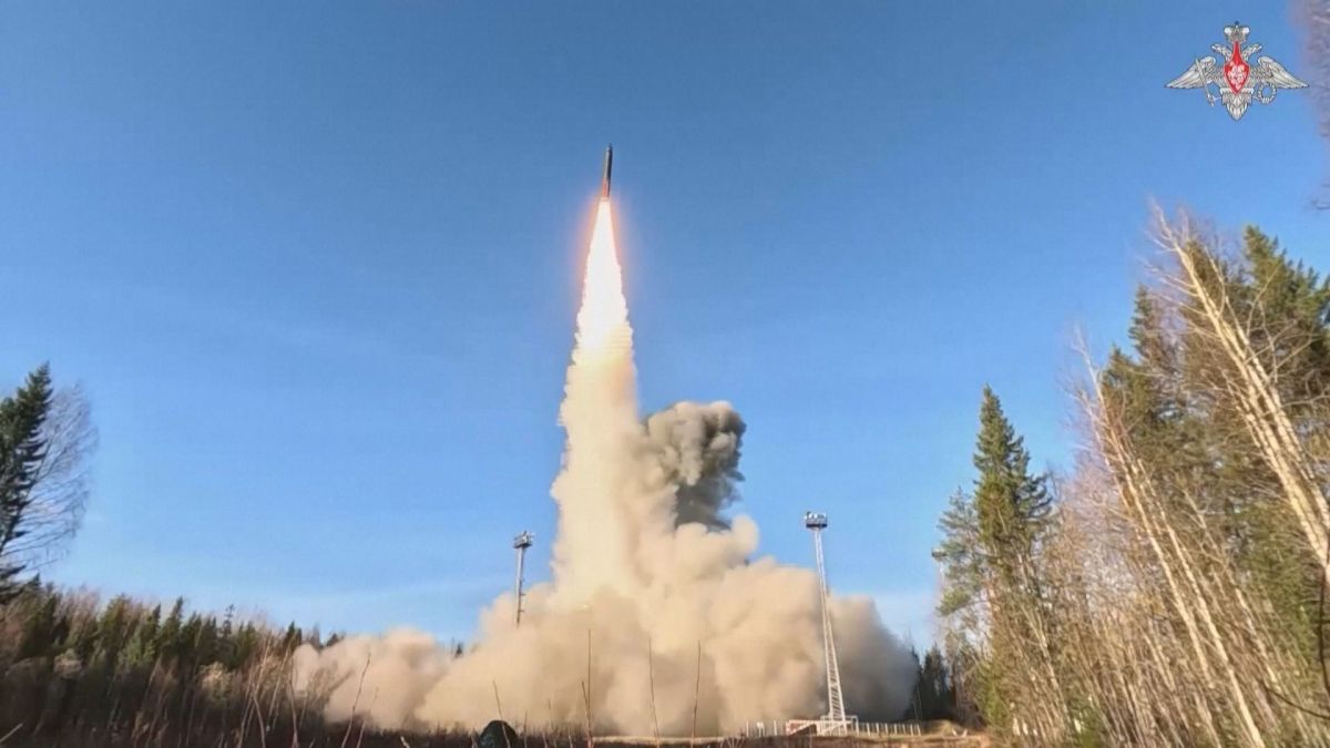 Fim de acordo nuclear torna o mundo mais imprevisível, diz especialista
