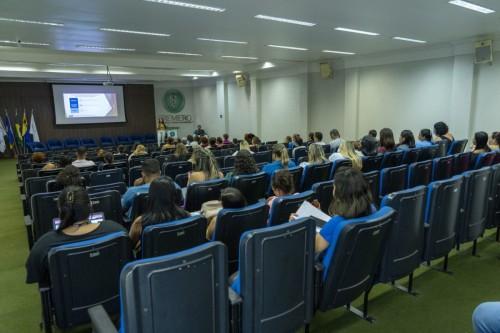 Maternidade de PVH forma novos residentes em ginecologia e obstetrícia