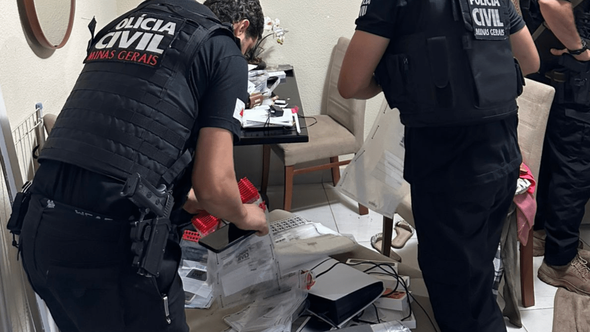 MG: Polícia prende três em operação contra criminosos que miram Judiciário
