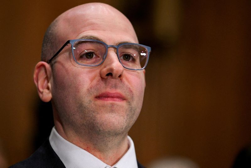 Miran, do Fed, diz que quatro cortes nos juros são necessários este ano