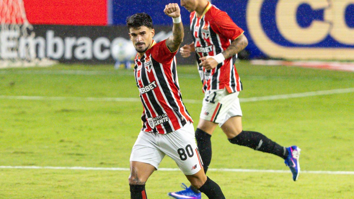Miranda: “Hoje, é possível ver o São Paulo motivado para buscar títulos”