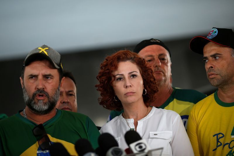 Moraes arquiva inquérito contra Zambelli por obstrução de Justiça