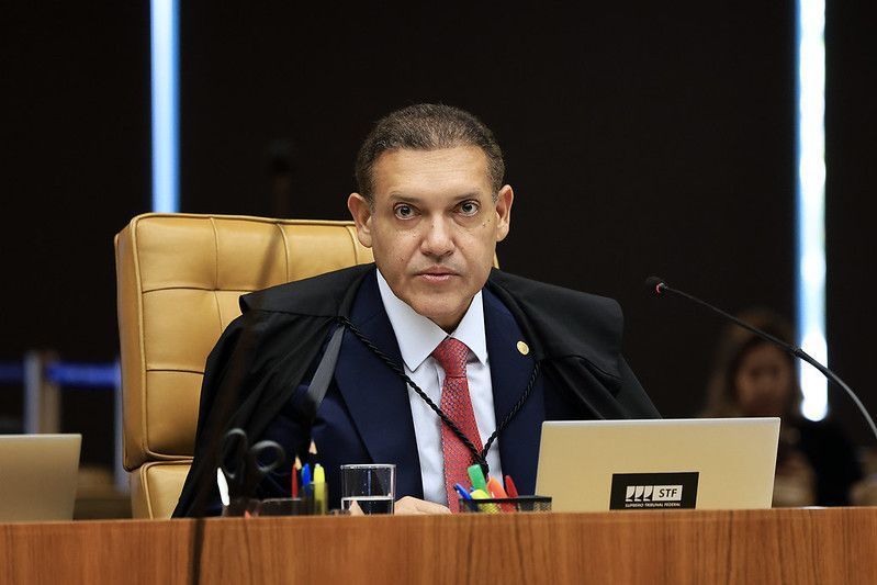 Nunes Marques vota para reconhecer aposentadoria especial a vigilantes