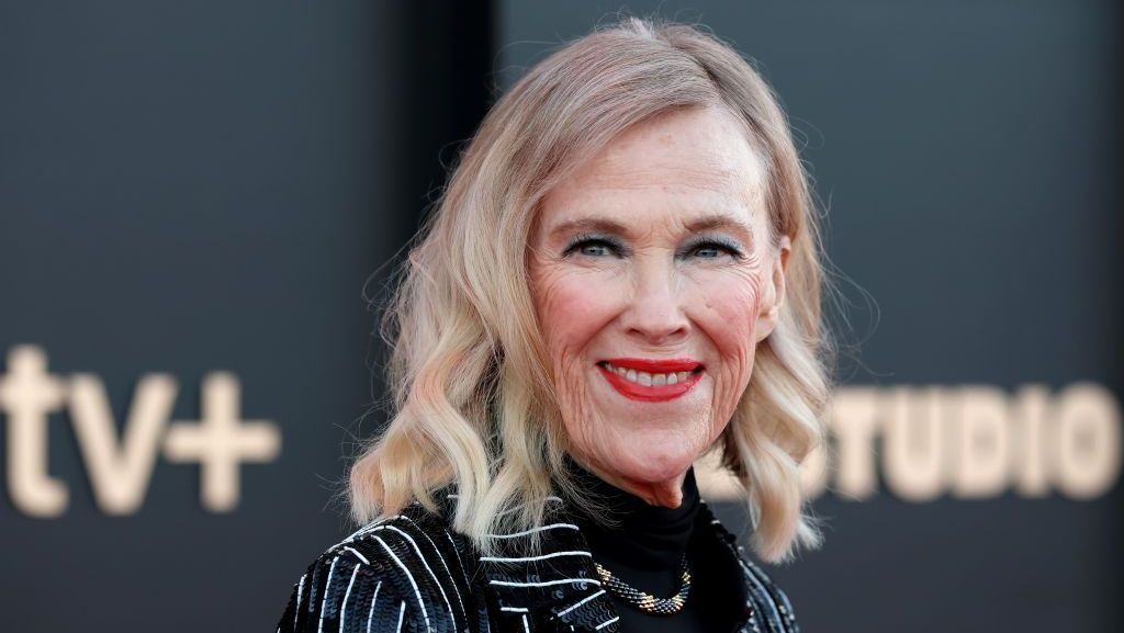O que é embolia pulmonar, causa da morte de Catherine O’Hara?