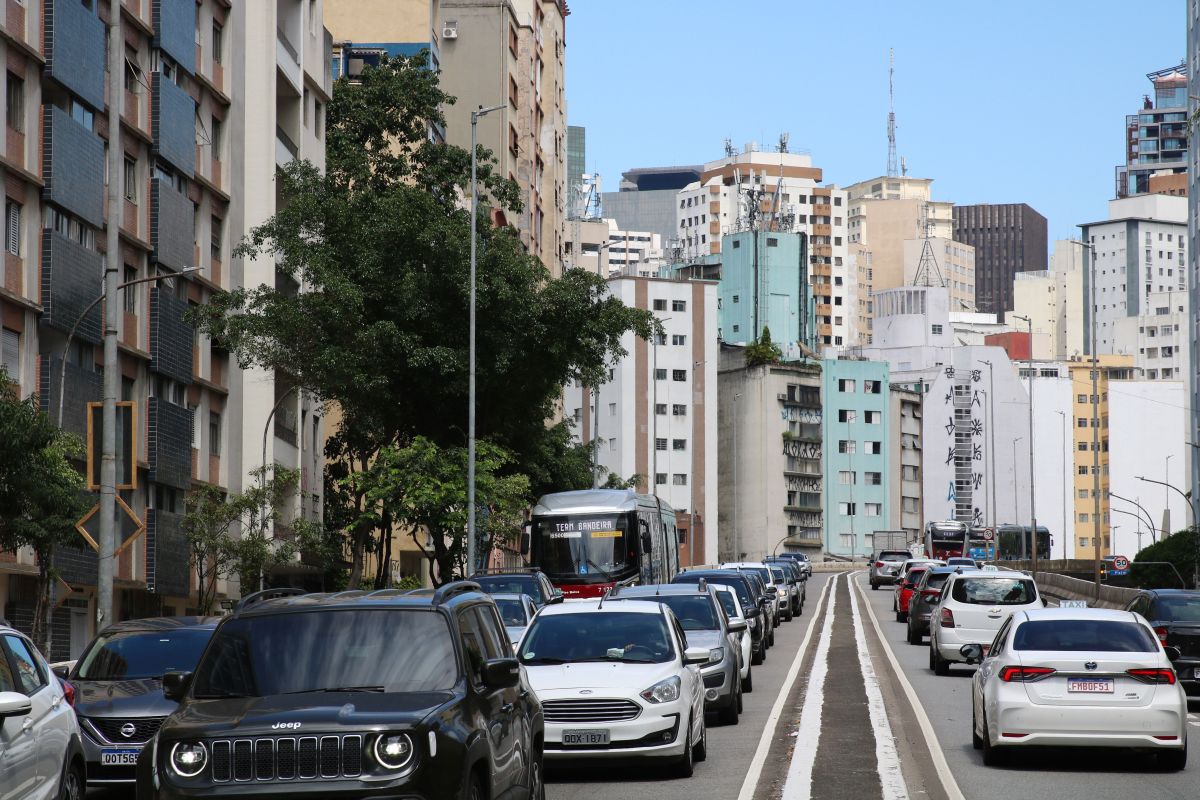 Relator retira novas taxações de novo marco do transporte público