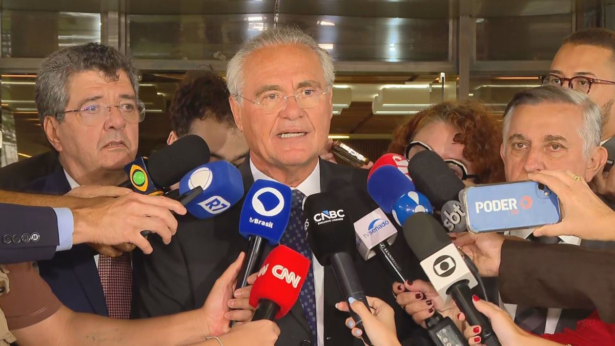 Renan Calheiros diz que comissão não tem alvos pré-definidos no caso Master