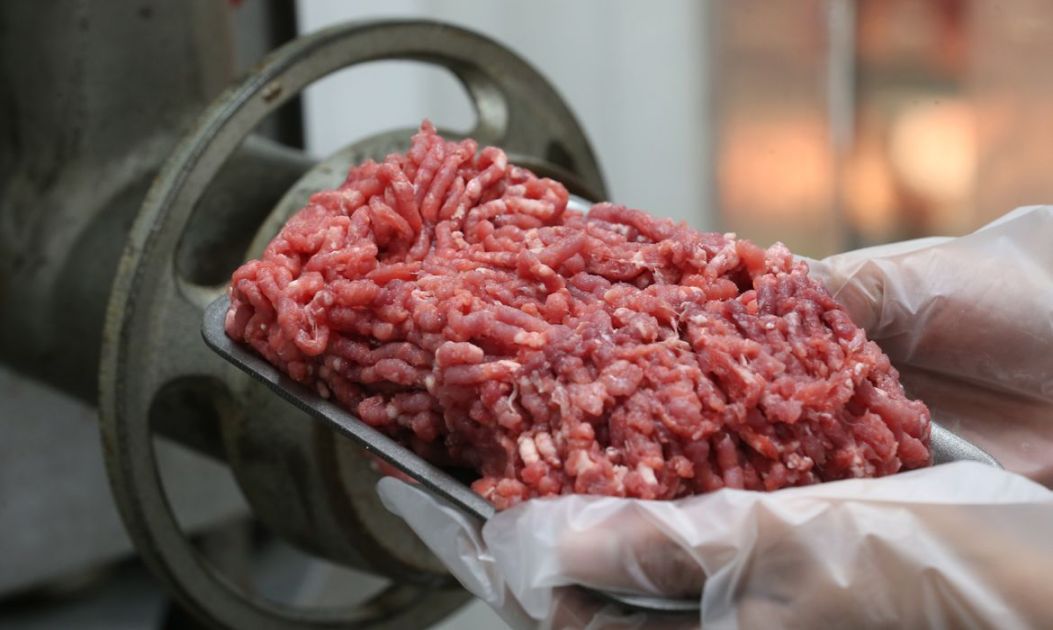 Trump decreta importação de 80 mil toneladas de carne bovina da Argentina