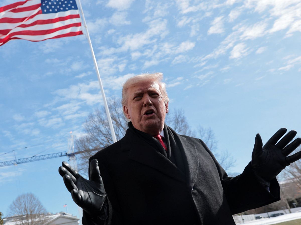 Trump diz que EUA vão responder se o Canadá  fechar acordo com a China