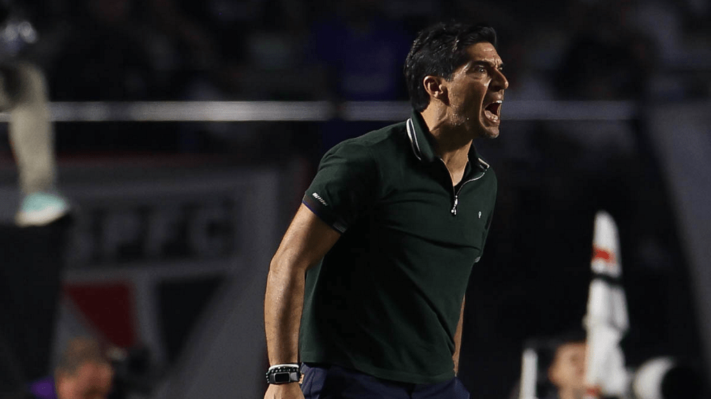 Abel Ferreira é expulso e chama Daronco de “cagão” em São Paulo x Palmeiras