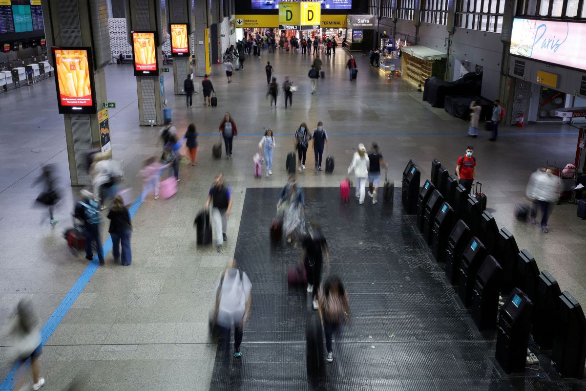 De advertência à multa: novas punições a passageiros aéreos indisciplinado