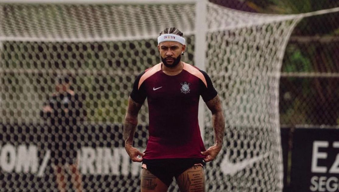 Domingol: Memphis está se poupando no Corinthians para a Seleção Holandesa?