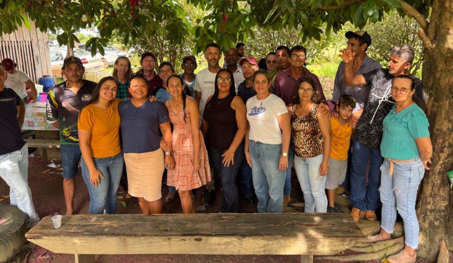 Dra. Taíssa dialoga com produtores rurais e reforça apoio à agricultura familiar em Cujubim