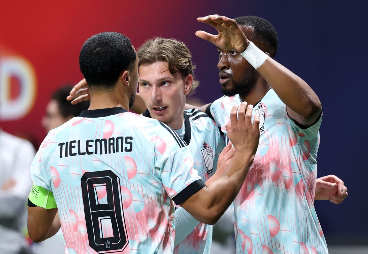 Estados Unidos é goleado pela Belgica em casa