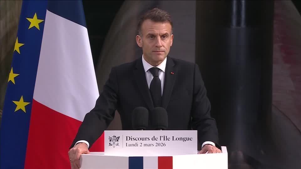 França reforça apoio ao Líbano enquanto Macron pede redução de tensões