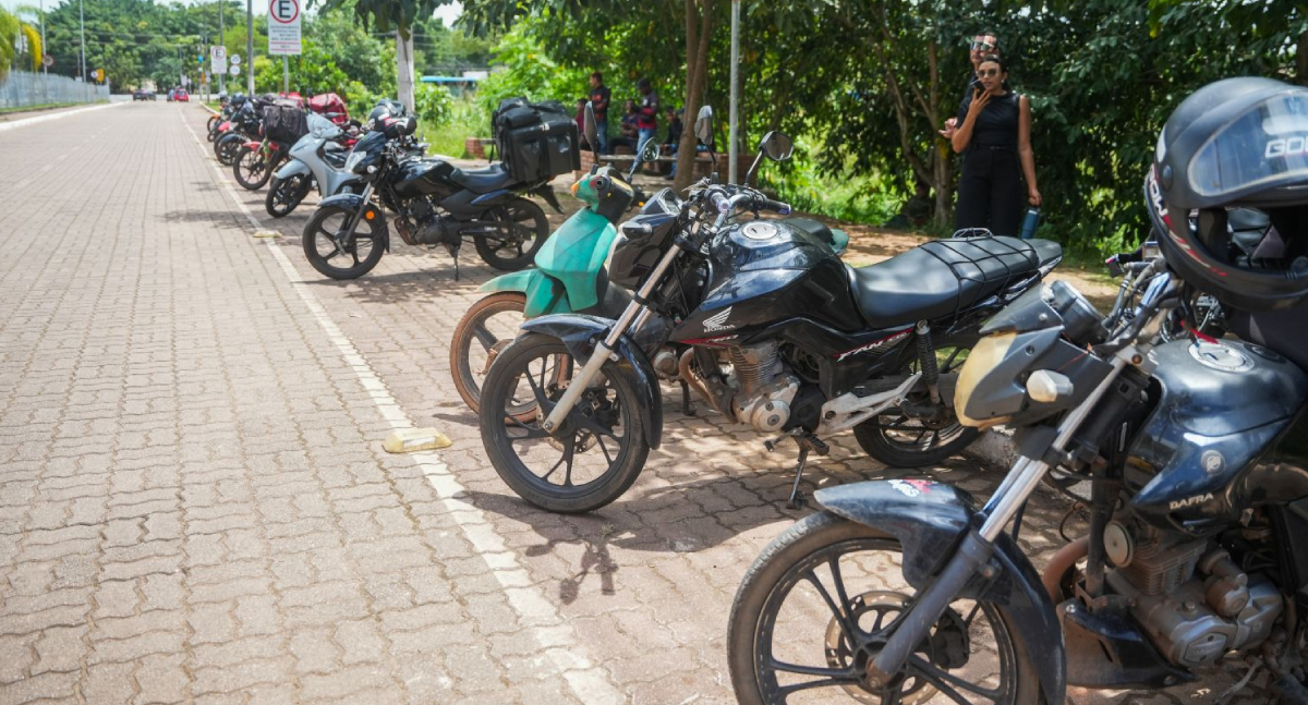 Léo Moraes anuncia ponto de apoio para entregadores de delivery em Porto Velho