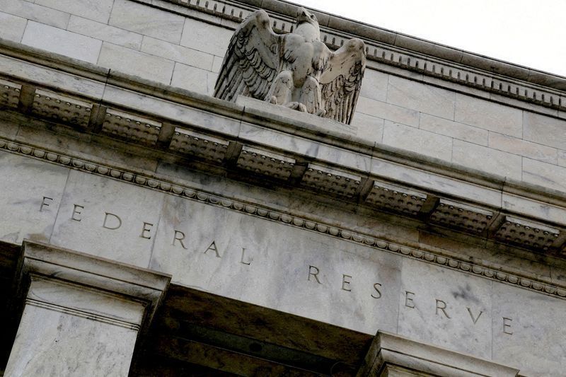 Livro Bege do Fed aponta perspectiva econômica positiva e emprego estável