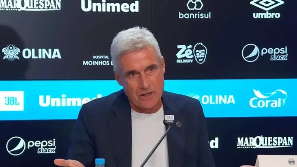 Luís Castro destaca principal preocupação do Grêmio contra Chapecoense