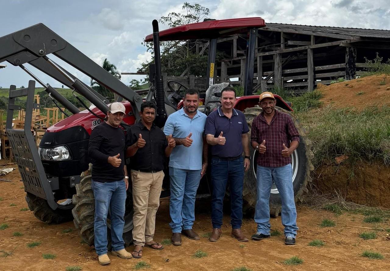 Luís do Hospital destina trator e reforça apoio aos produtores de Vale do Anari