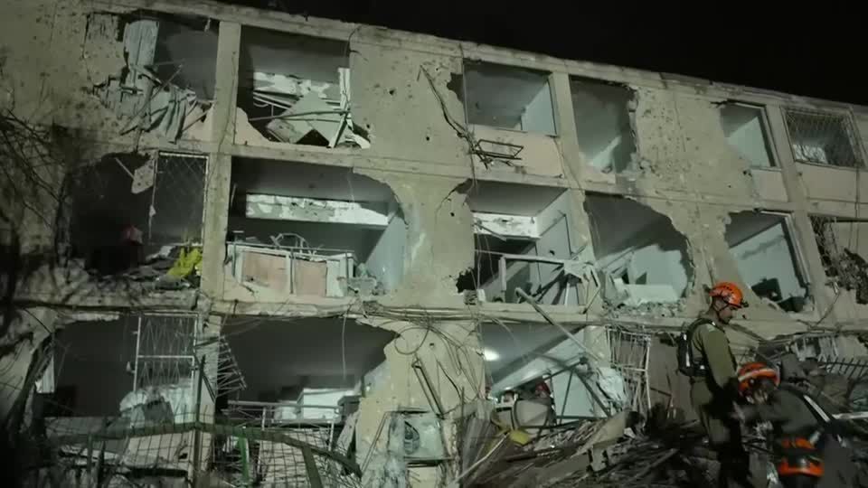 Míssil iraniano deixa ao menos 74 feridos no sul de Israel