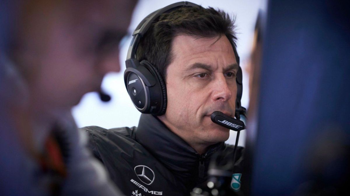 Wolff diz que Fórmula 1 não é prioridade em meio à guerra no Oriente Médio
