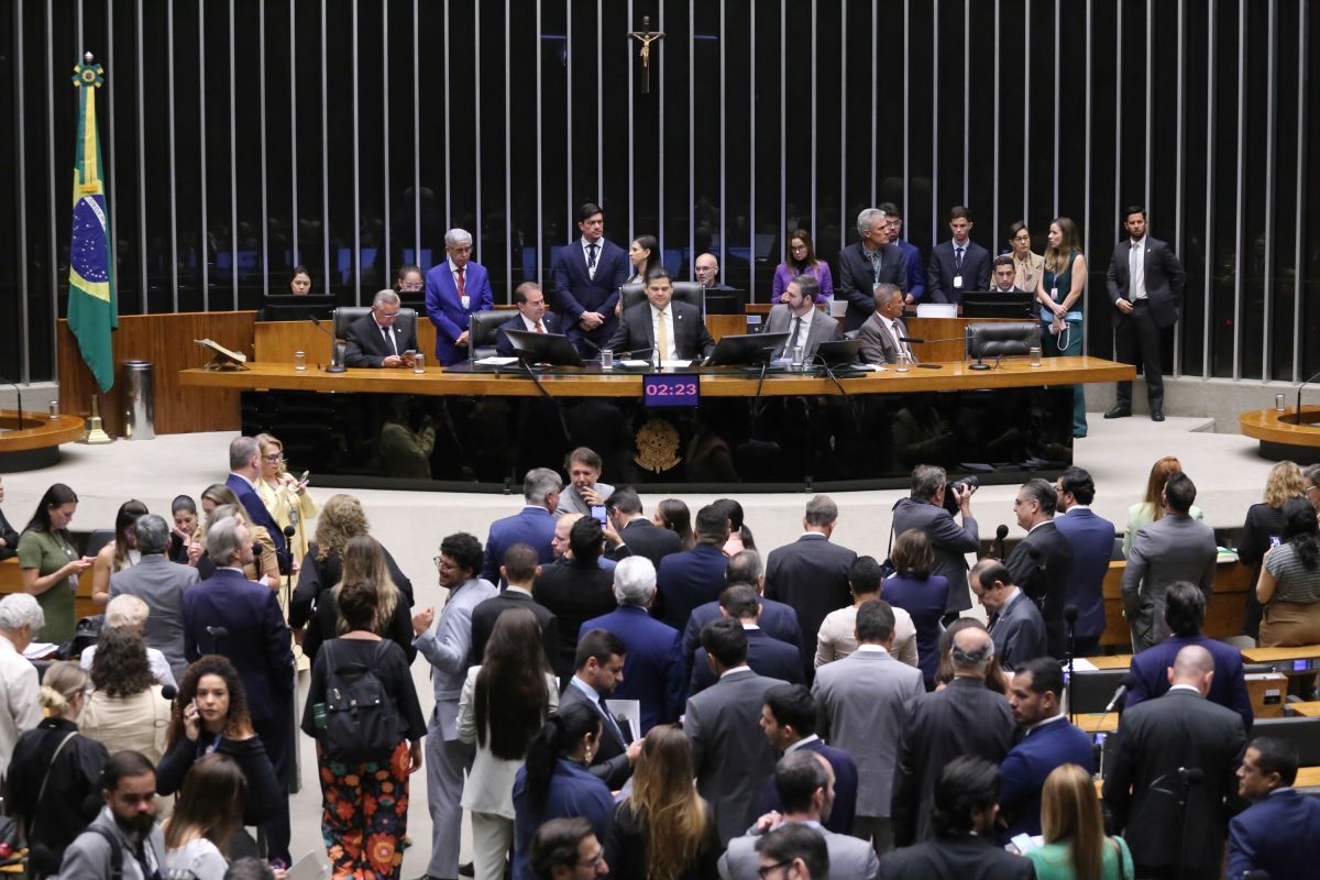 Câmara derruba veto à dosimetria; Senado vota agora