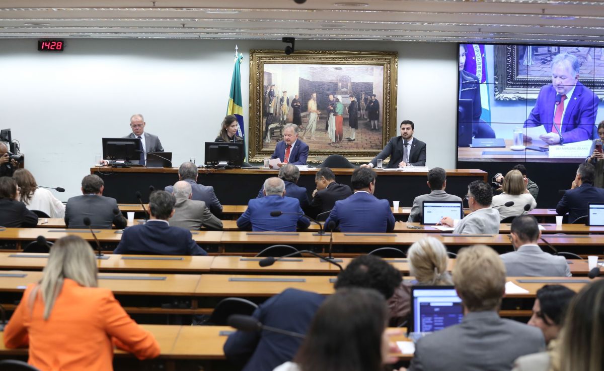 Candidatos ao TCU apostam em técnica e evitam ideologia durante sabatina