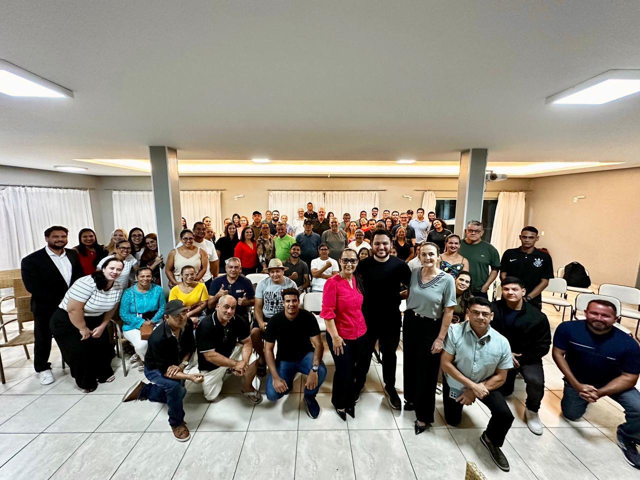 Deputada Rosangela Donadon realiza reunião com lideranças e apoiadores em Porto Velho