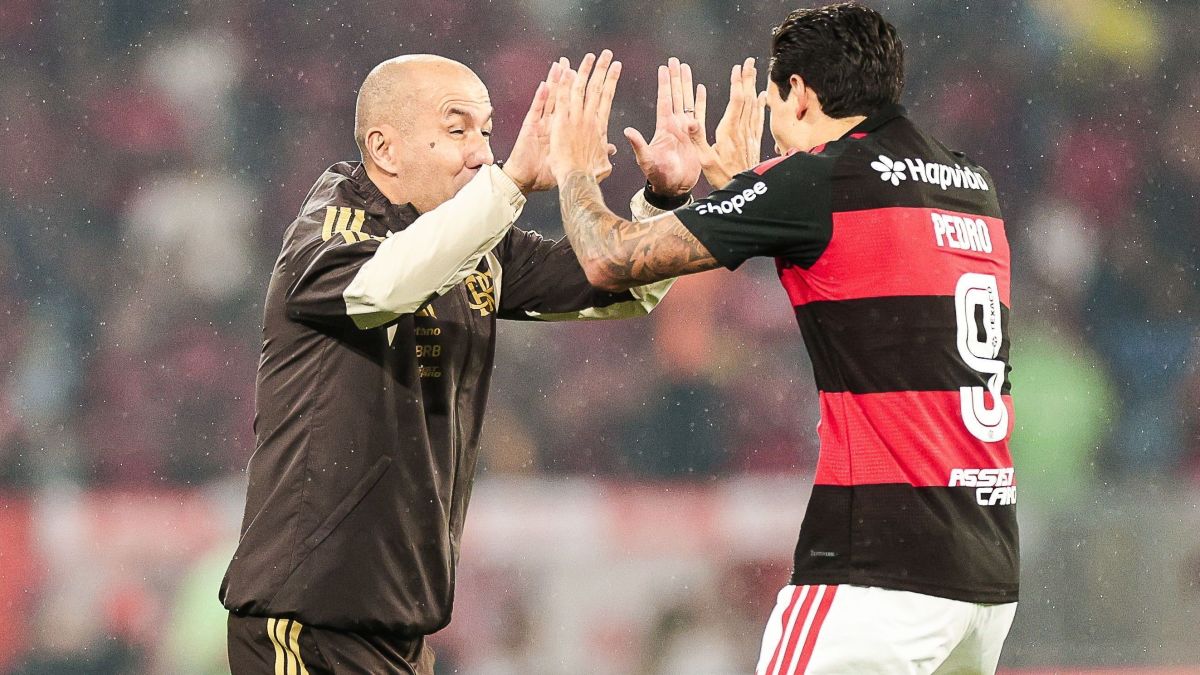 Embalado, Flamengo visita o pressionado Bragantino pelo Brasileirão