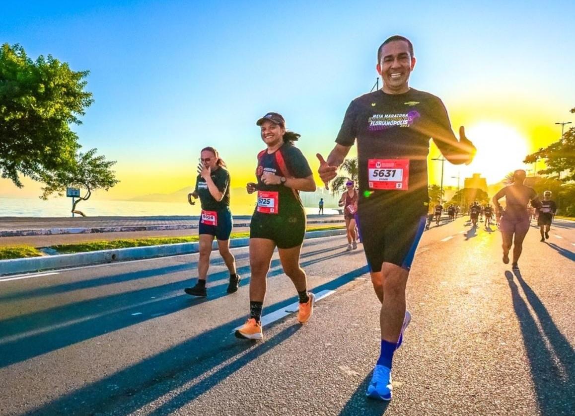 Eyder Brasil homenageia 170 atletas de Rondônia na Assembleia Legislativa