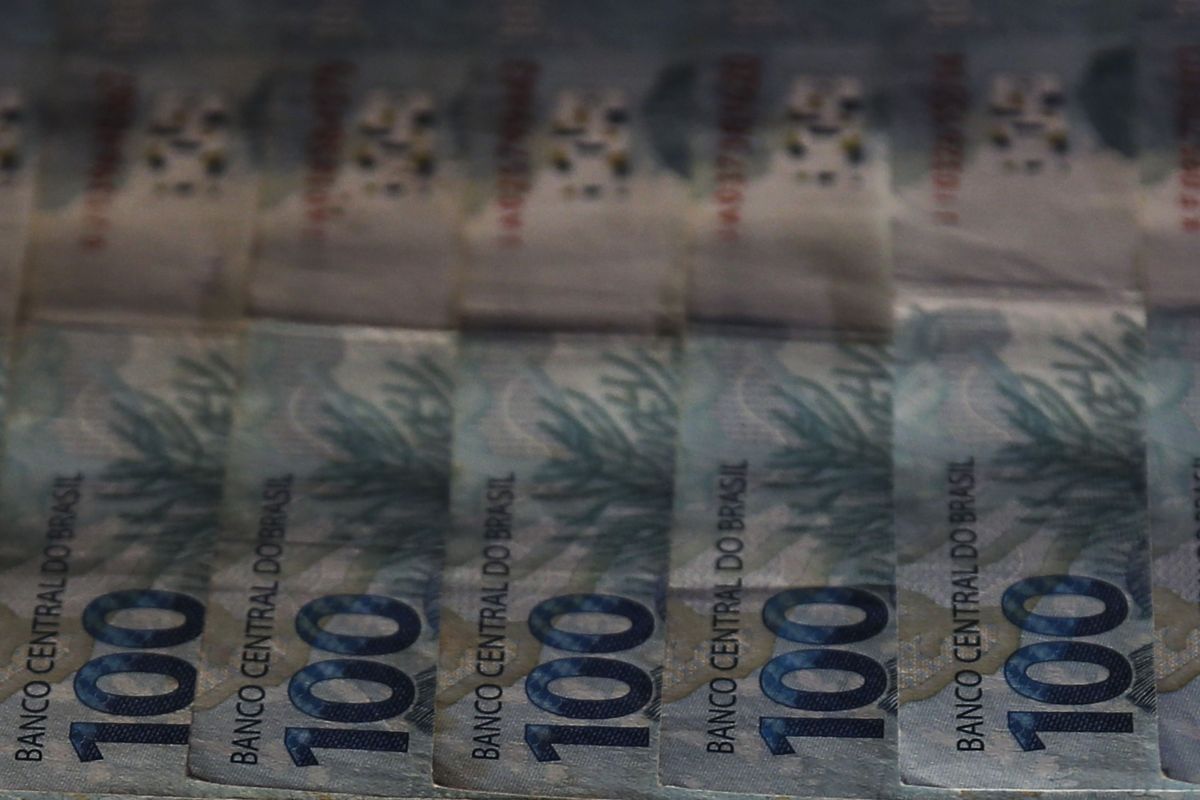 Governo, estados e municípios regulam tributária, com início em 2027