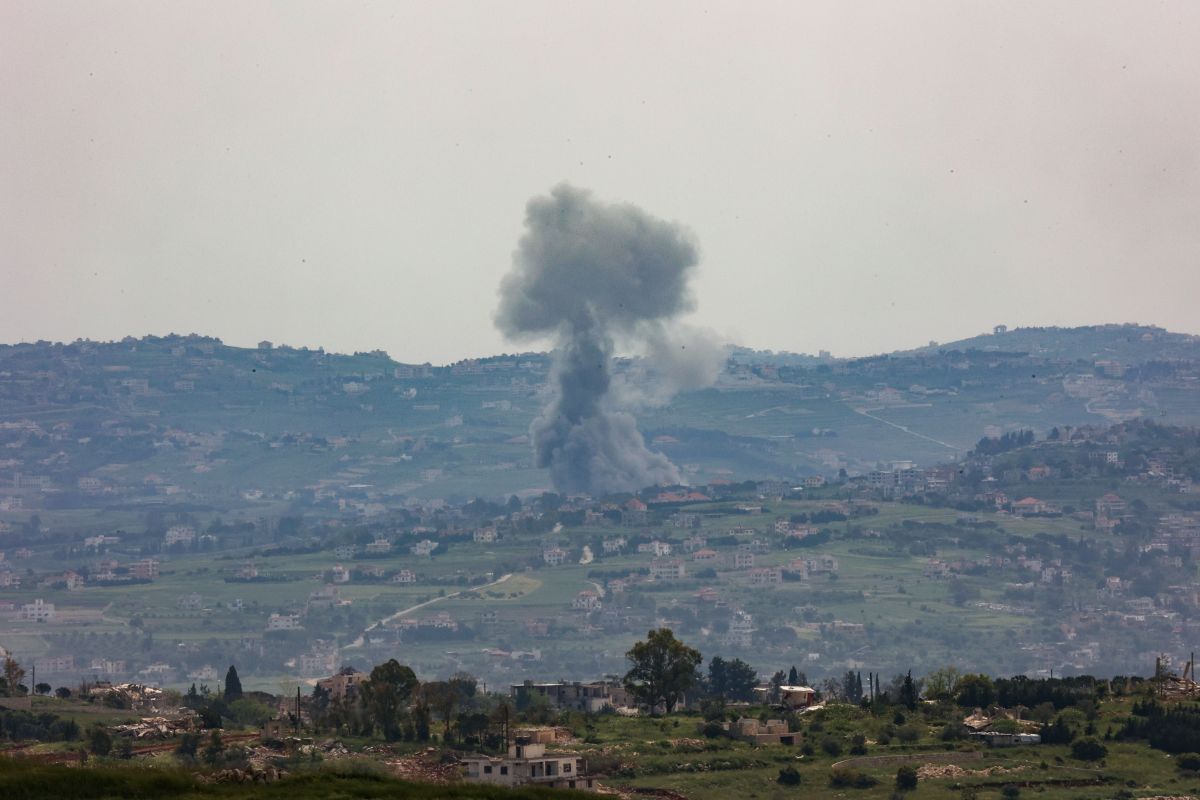 Israel continua ataques no Líbano apesar do cessar-fogo, diz autoridade